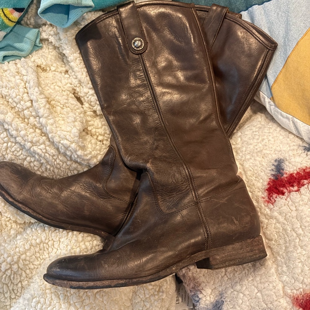 Frye Melissa distressed brown leather Knee-High Boots, size 8.5 women’s EU 39